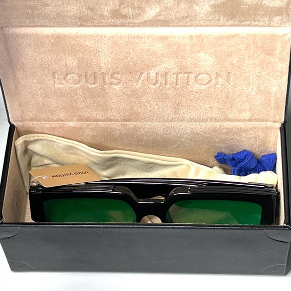 🖤SOLD💛 Louis Vuitton 'Tourist vs Purist' 1.1 Millionaire Sunglasses - Picture 9 of 9